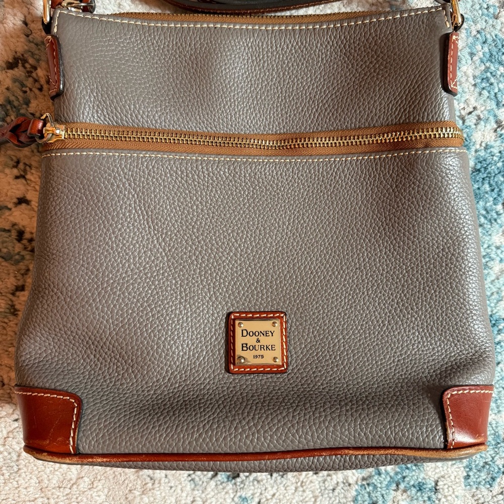 Dooney & Bourke Shoulder Bag - Picture 2 of 14